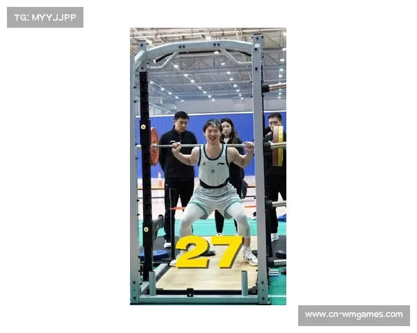 王哲林脚踝扭伤缺席训练，每日观察待评估